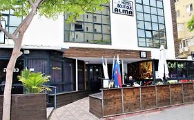 מלון עלמה -קרוב לים